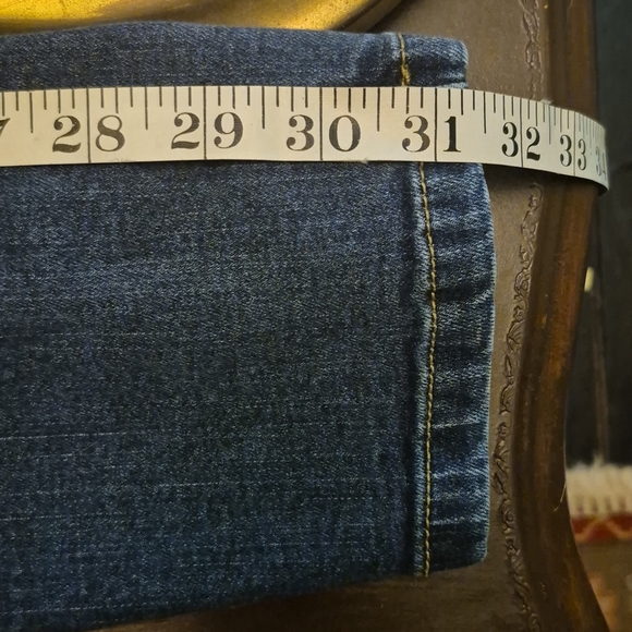 SoHo Med Wash Denim Jeans Curvy Creator Skinny.Double Button Zip .(#1647) - Picture 5 of 16